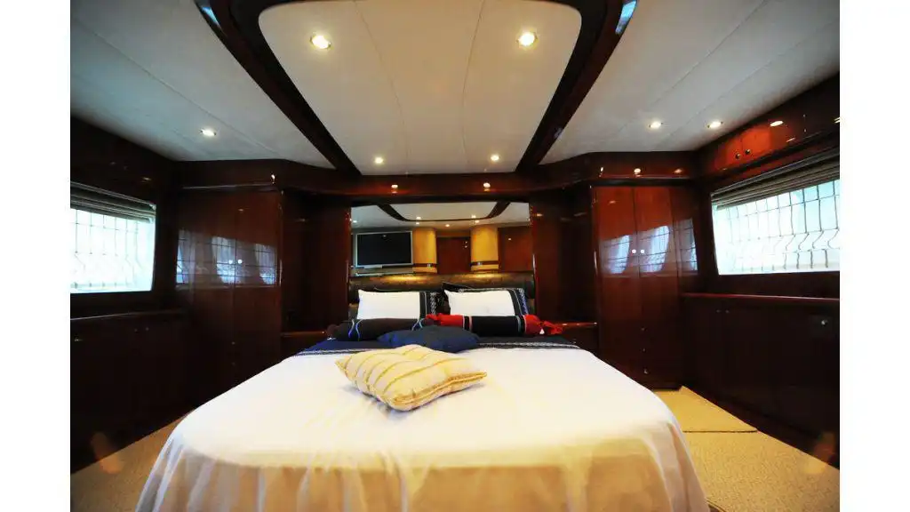 YACHT CLEOPATRA